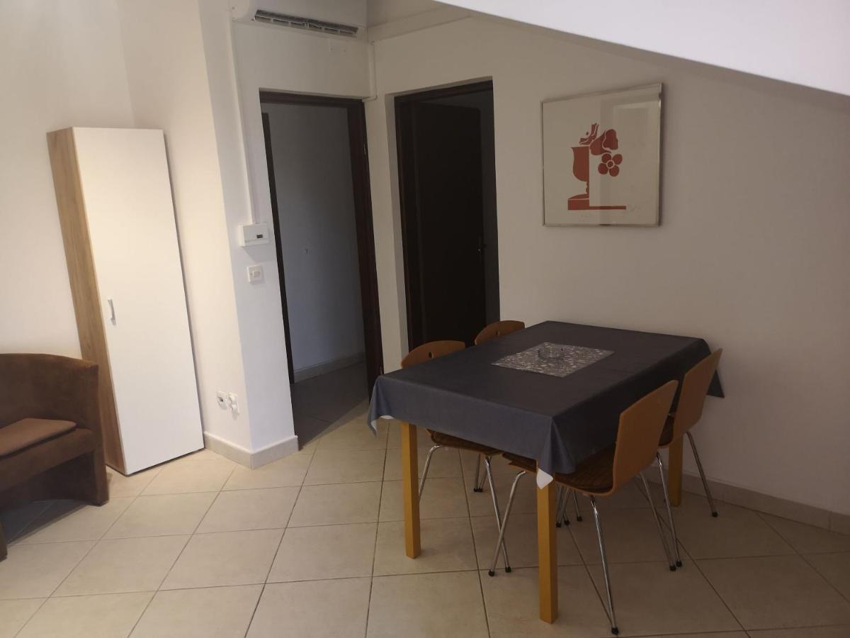 Apartments Daniela Водице Экстерьер фото