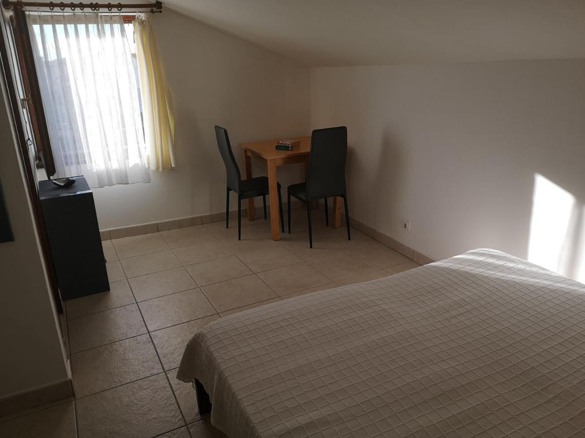 Apartments Daniela Водице Экстерьер фото