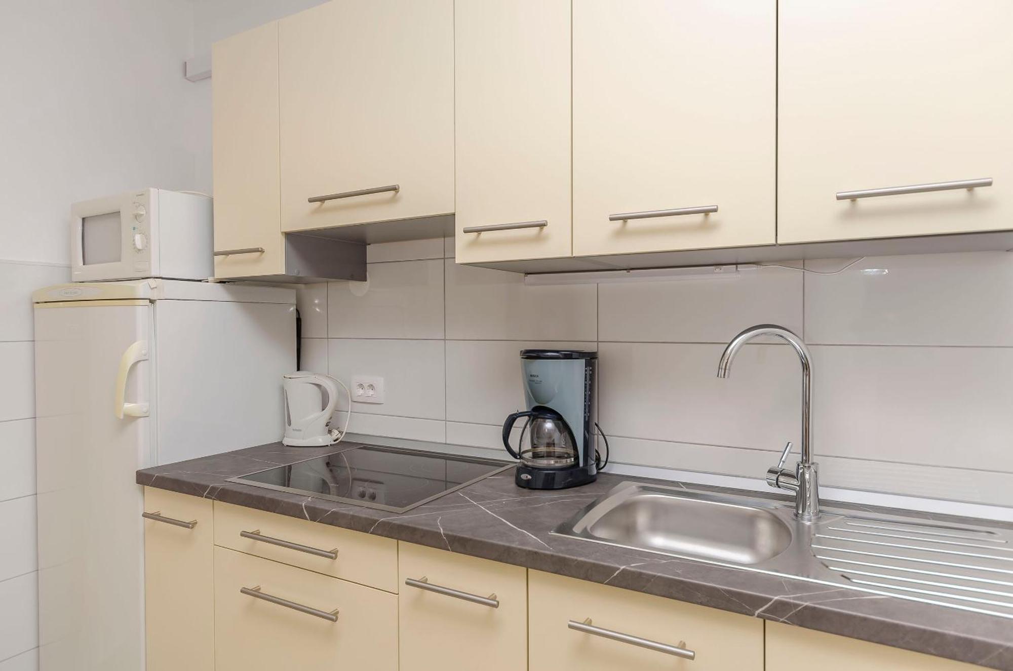 Apartments Daniela Водице Экстерьер фото