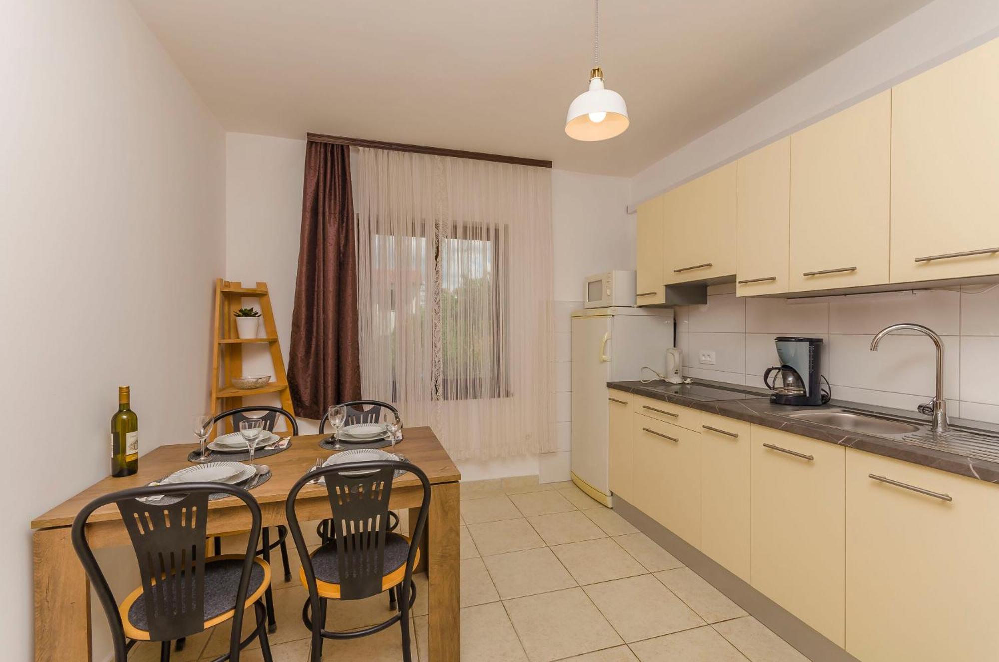 Apartments Daniela Водице Экстерьер фото