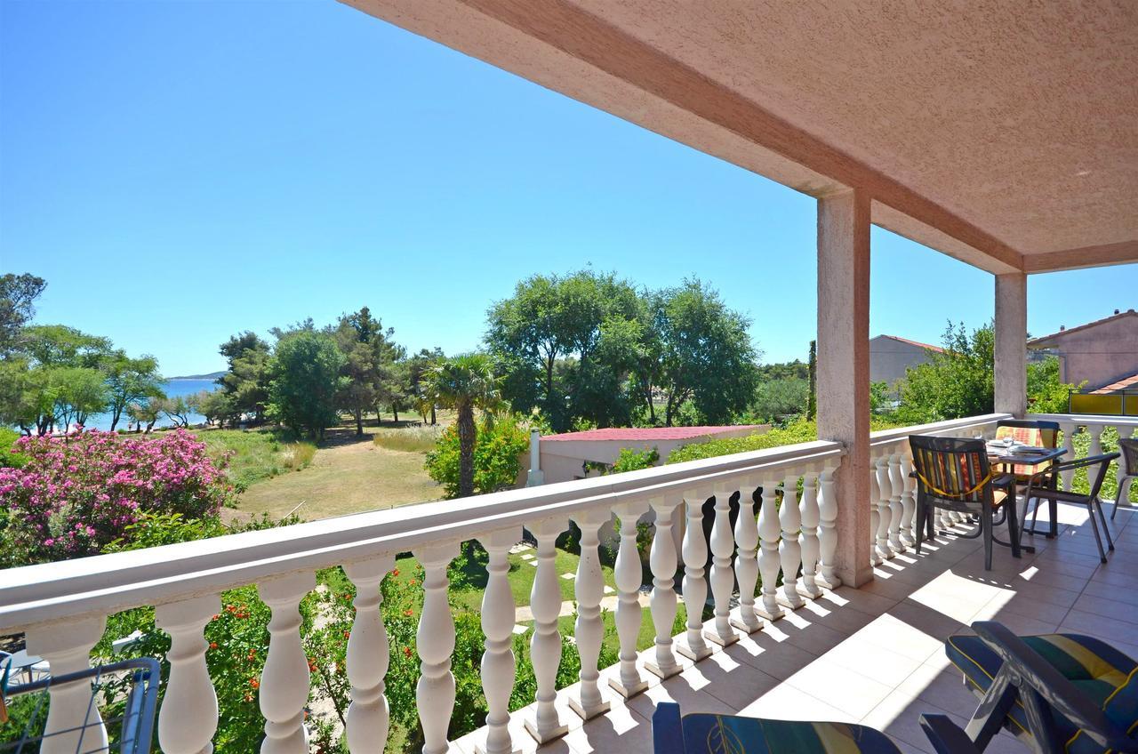 Apartments Daniela Водице Экстерьер фото